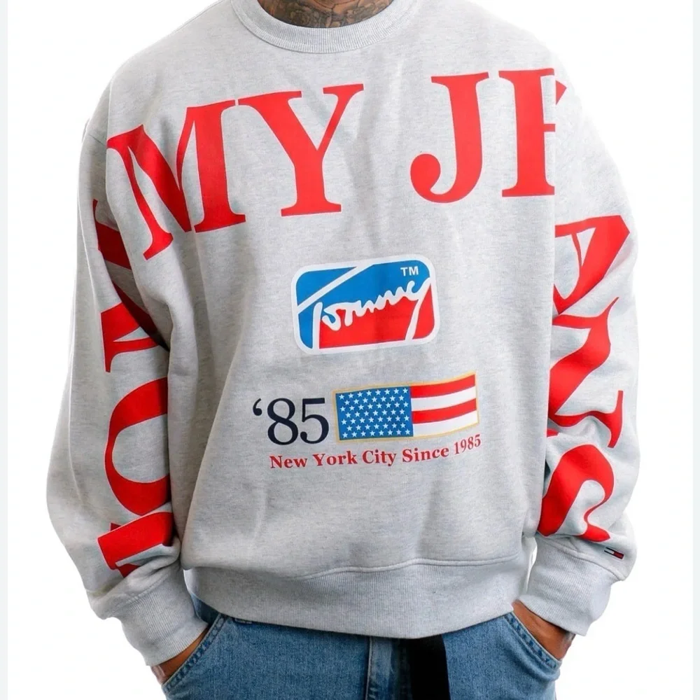 Tommy Hilfiger TJM grey comfort modern sport crew neck